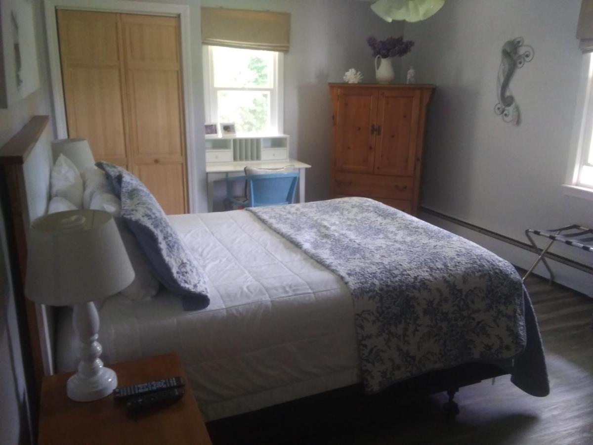 The Eastland Motel Lubec Экстерьер фото