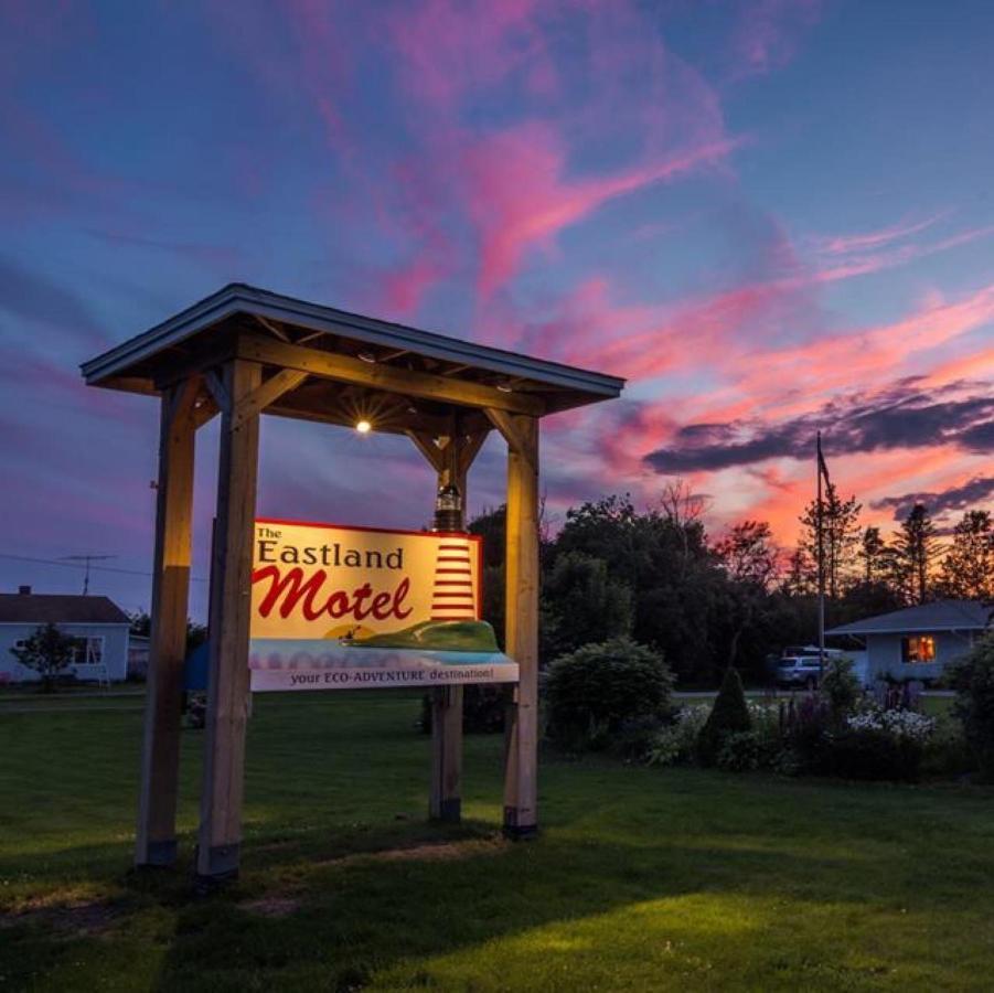 The Eastland Motel Lubec Экстерьер фото